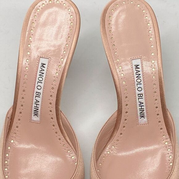 Manolo Blahnik Fabetamu 70 Embellished Satin Mules size 37 - Picture 7 of 16